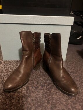 Winter boots made in Italy size 37